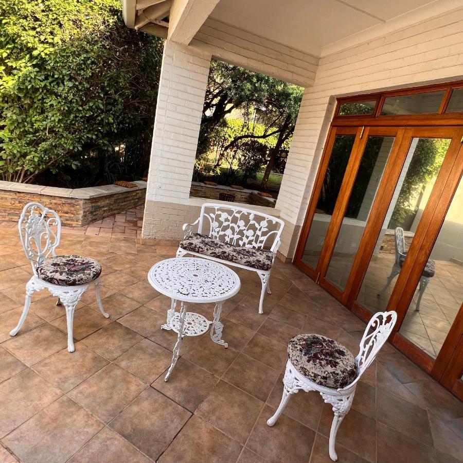 Peaceful@Swansea In Rosebank-Parkwood Apartment Johannesburg Exterior photo